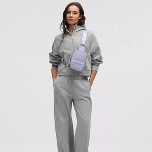 Lululemon Everywhere Small Sling Bag 2L- Serene Blue